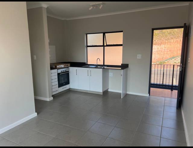 1 BEDROOM APARTMENT TO LET IN WATERFALL